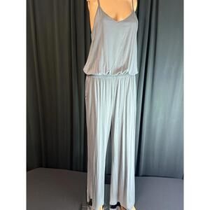 Grey Romper Jumper Women's Size Large Sleeveless V Neck Stretch Waist Casual